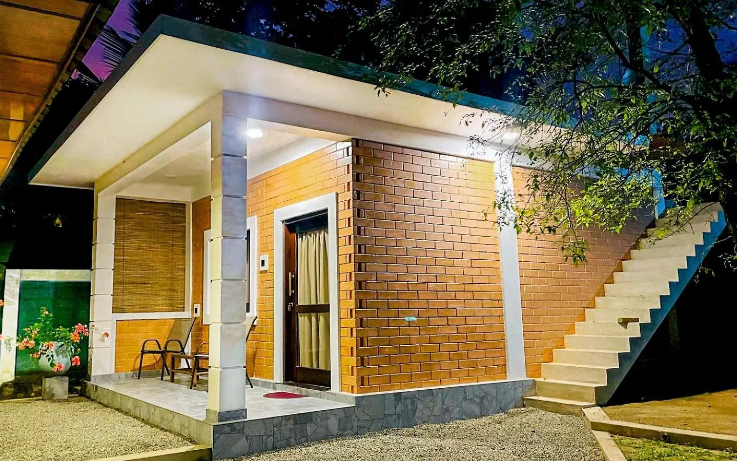 Airport Eco Cottage Katunayake 0*,  Sri Lanka